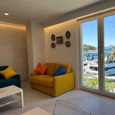 Palma Gena * Makarska