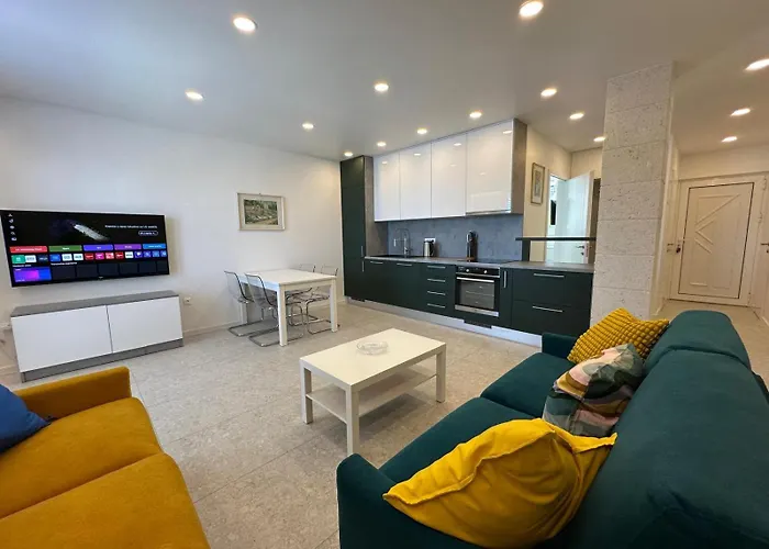 Palma Gena * Makarska